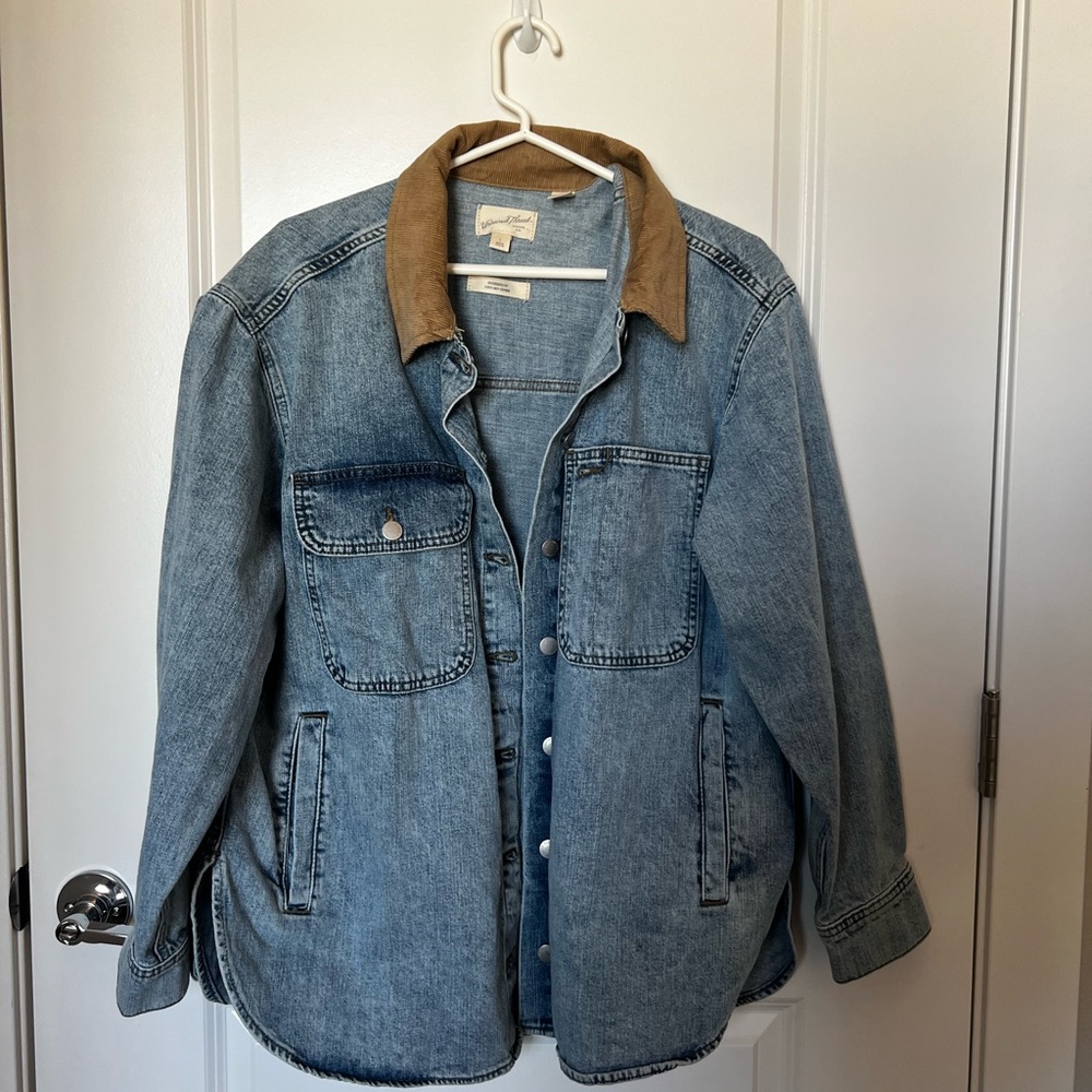 Universal Thread Light Blue Denim Jacket with Brown Collar